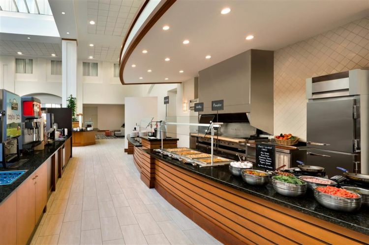 Embassy Suites Boston at Logan Airport , MA 02128 near Boston Logan International Airport View Point 18