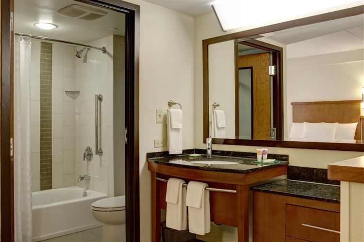 Wyndham Garden Kansas City Airport , MO 64153 near Kansas City International Airport View Point 26