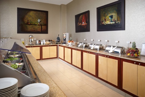 Courtyard by Marriott Montreal Airport , QC H4M 2Z5 near Montreal-Pierre Elliott Trudeau Int. Airport View Point 17