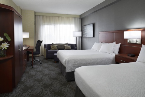 Courtyard by Marriott Montreal Airport , QC H4M 2Z5 near Montreal-Pierre Elliott Trudeau Int. Airport View Point 20