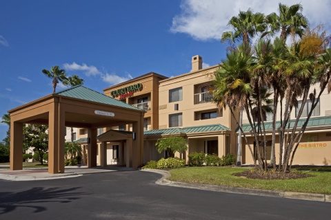 Courtyard Tampa Brandon , FL 33619 near Tampa Cruise Port View Point 1