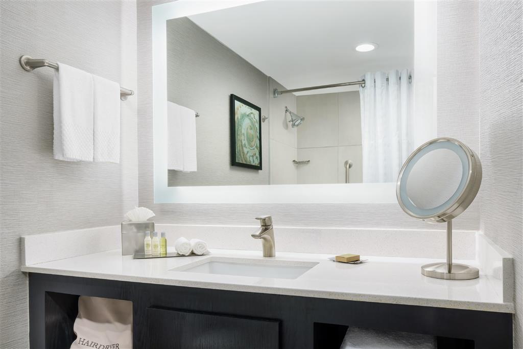 DOUBLETREE BY HILTON ORLANDO AIRPORT , FL 32812 near Orlando International Airport View Point 25