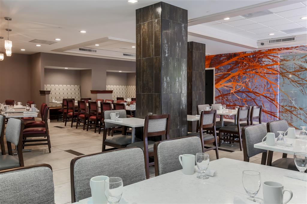 DoubleTree by Hilton Atlanta Airport , GA 30344 near Hartsfield-jackson Atlanta International Airport View Point 4