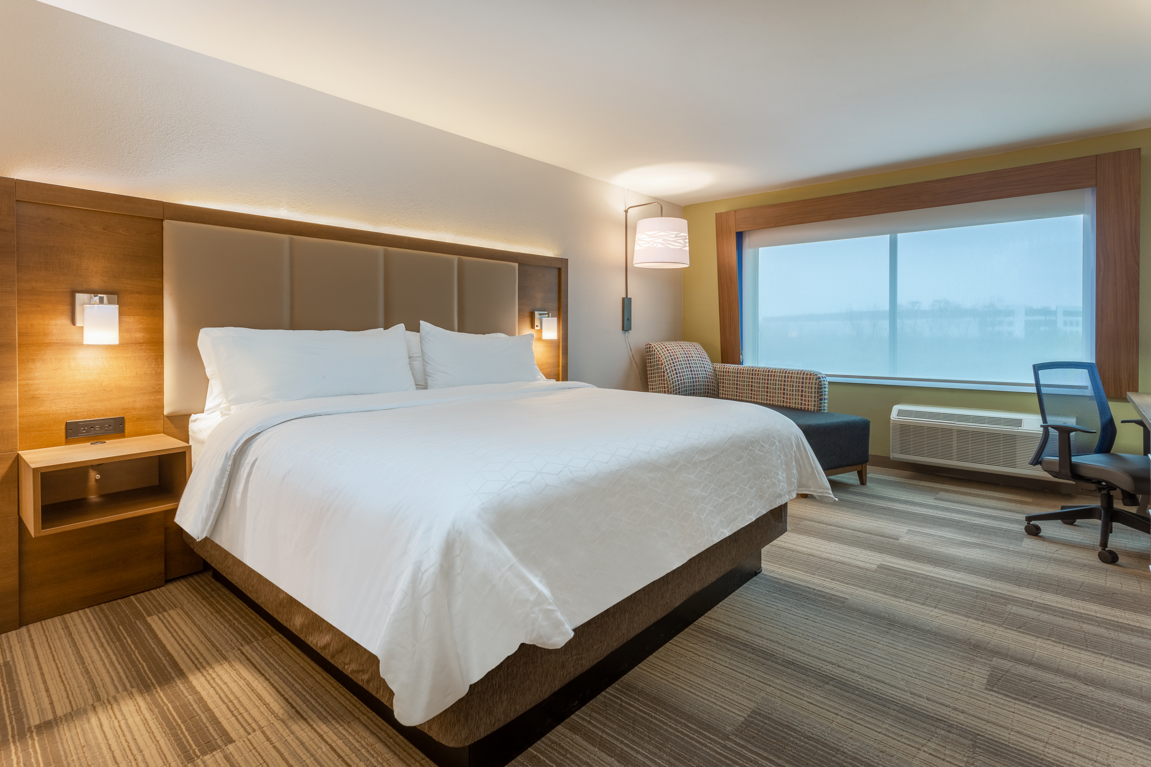 Holiday Inn Express & Suites - Florence - Cincinnati Airport, an IHG Hotel , OH 41042 near Cincinnati/northern Kentucky International Airport View Point 17