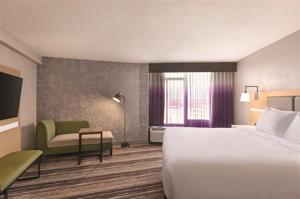 Holiday Inn Philadelphia Arpt-Stadium Area, an IHG Hotel , PA 19145 near Philadelphia International Airport View Point 27