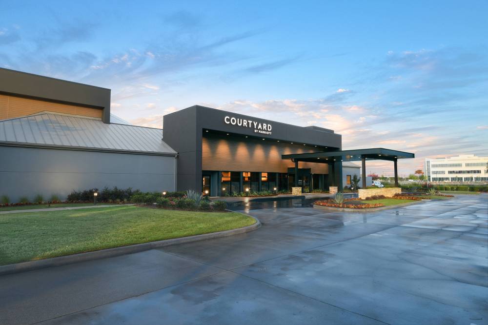 Courtyard By Marriott Dallas Dfw Airport North/irving