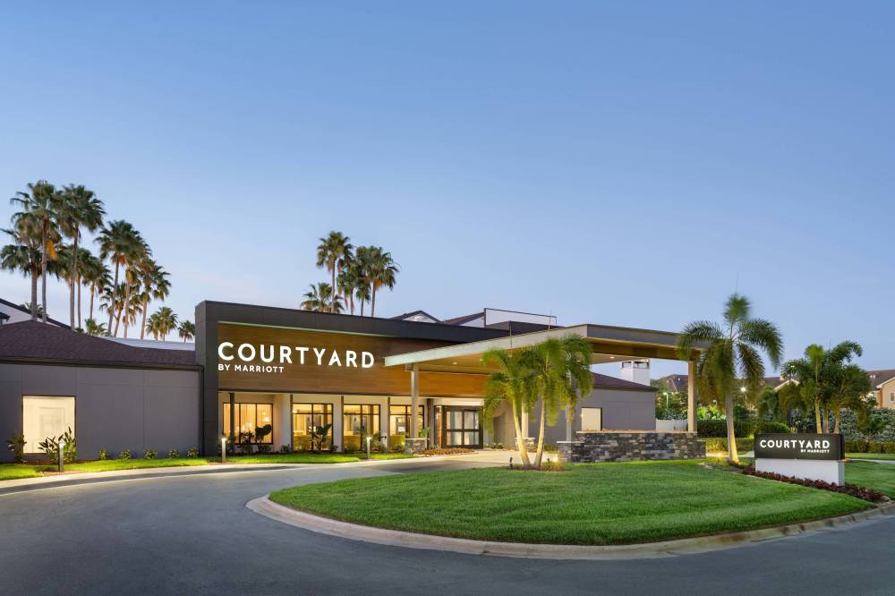 Courtyard By Marriott St Petersburg Clearwater
