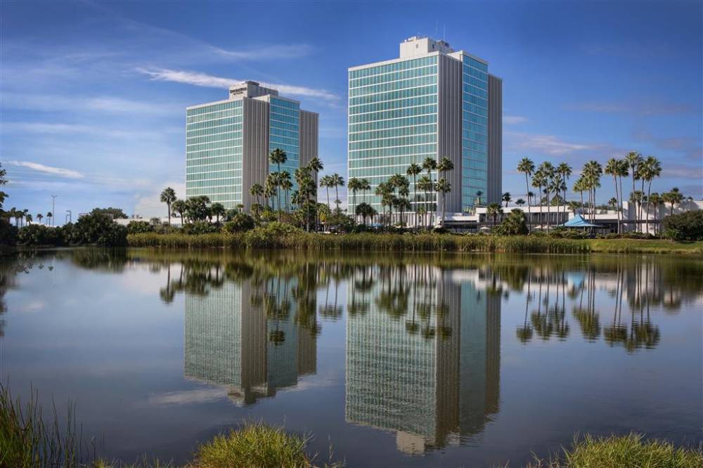 Doubletree By Hilton At The Entrance To Universal Orlando