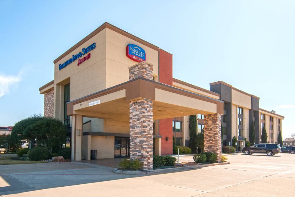 Fairfield Inn And Suites By Marriott Dallas Dfw Airport South-irving