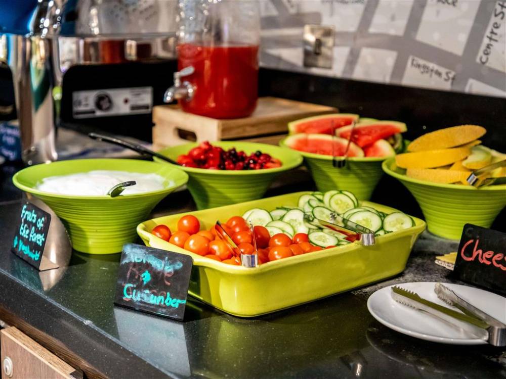 Ibis Styles Glasgow Central 6