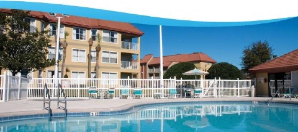 Parc Corniche Condominium Suites