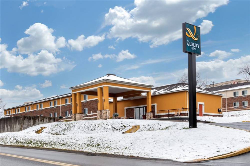 Quality Inn Airport