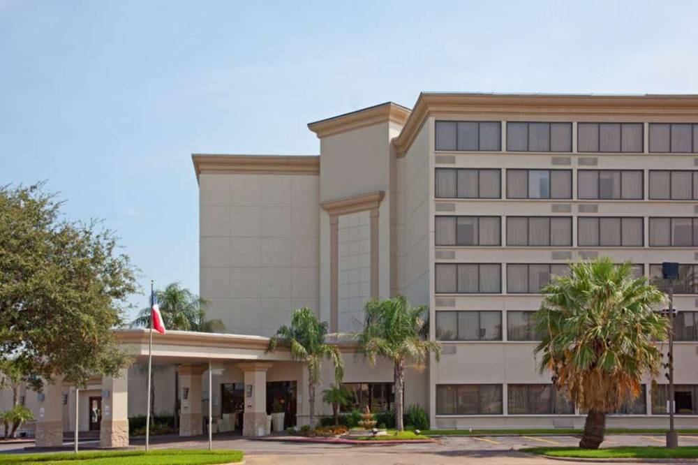 Wyndham Houston Hobby Airport